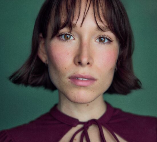 Liv Andrusier_Thrive Talent_Main headshot