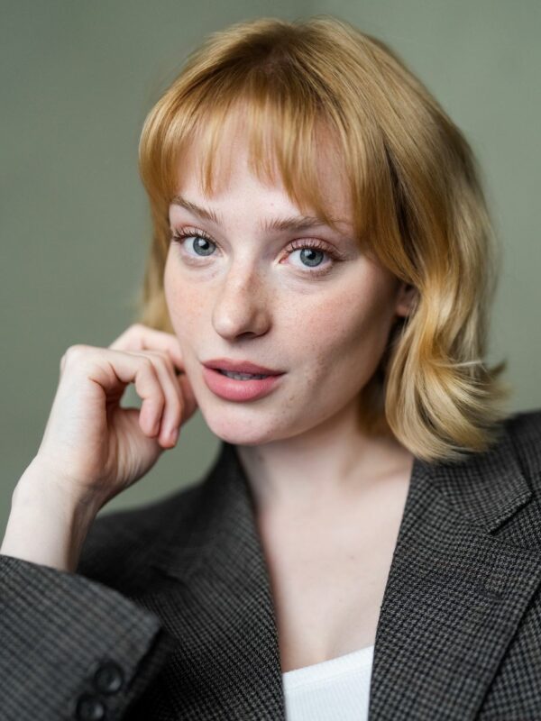 Maddy Ambus_Thrive Talent_Main headshot