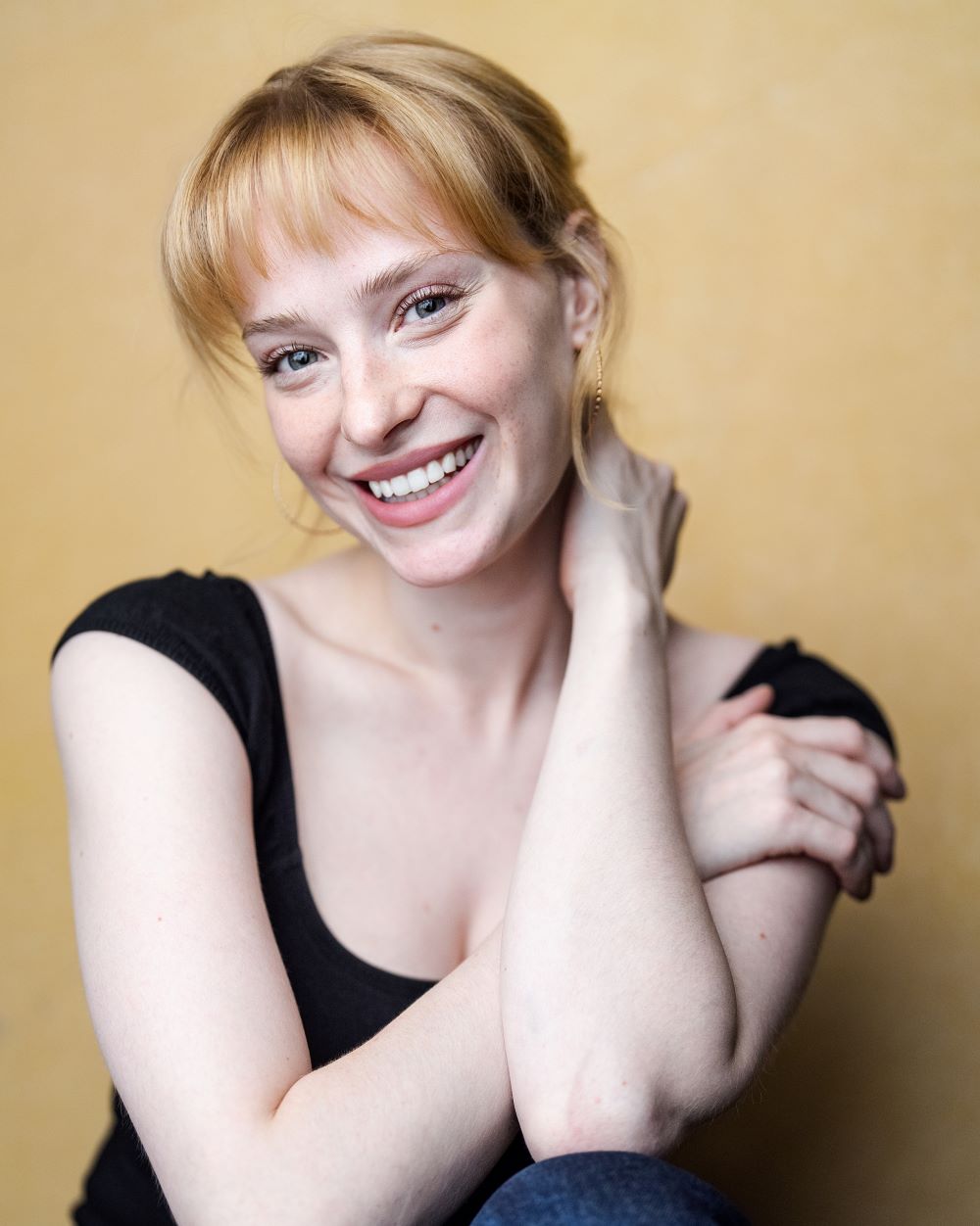 Maddy Ambus_Thrive Talent_Headshot 5