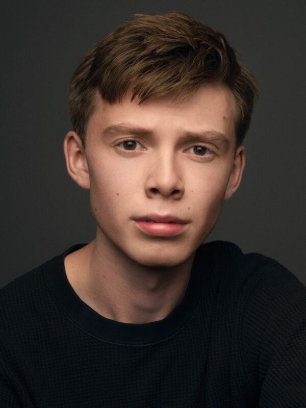 Lucian Zanes_Thrive Talent_Main headshot