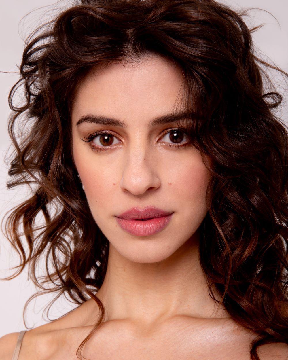 Yali Topol Margalith_Thrive Talent_Main headshot
