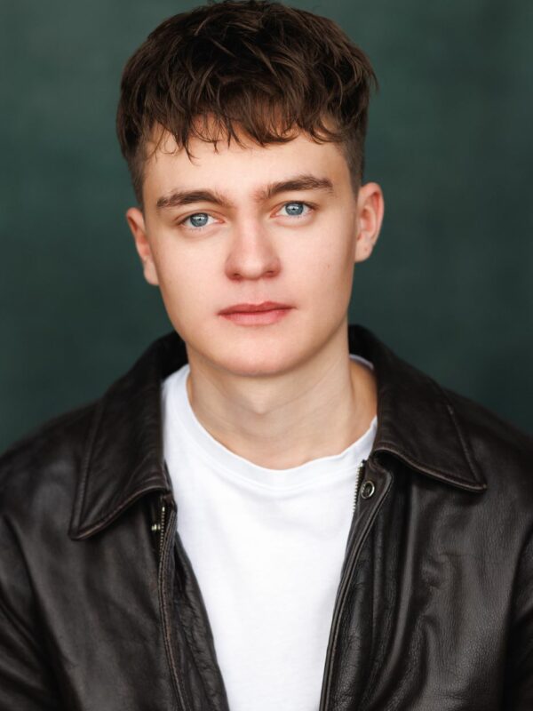 Archie Rhodes_Thrive Talent_Main headshot