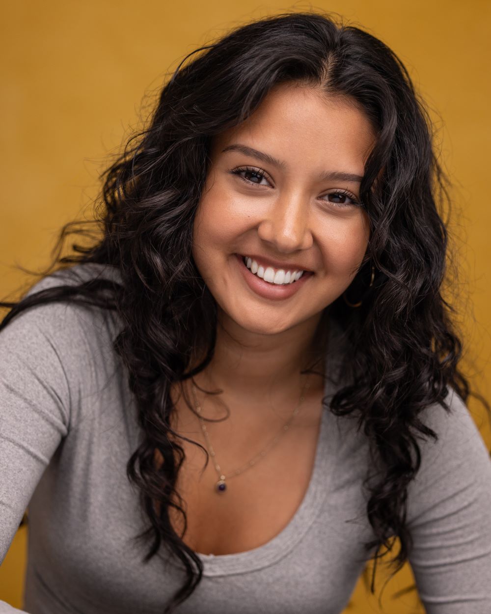 Sumaiya Chaudhary_Thrive Talent_Headshot 4